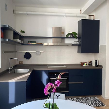 Wanderlust Splendido Appartamento In Centro Pavia Exterior photo
